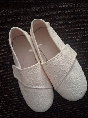 Mothercare espadrilles size 29 white like new, soft and comfortable