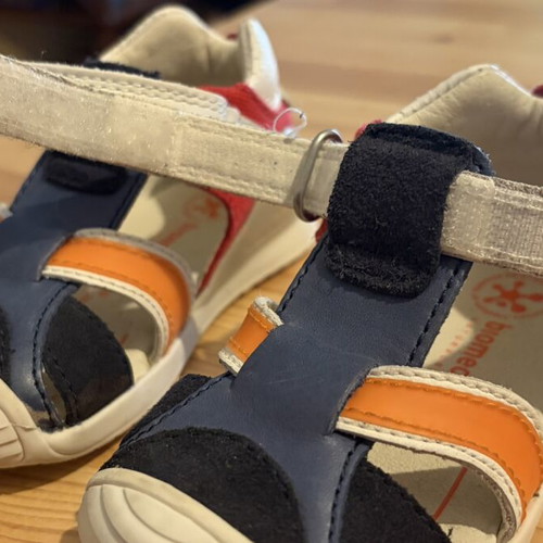 Biomechanics sandals size 20 unisex, like new