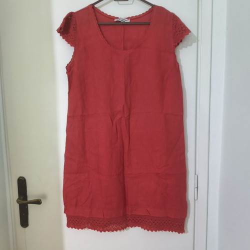 Linen dress coral with lace details like new, sizes L-XL