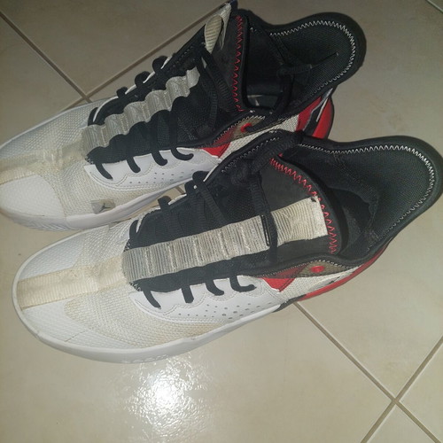 Jordan athletic shoes used, size 44.5, black and white