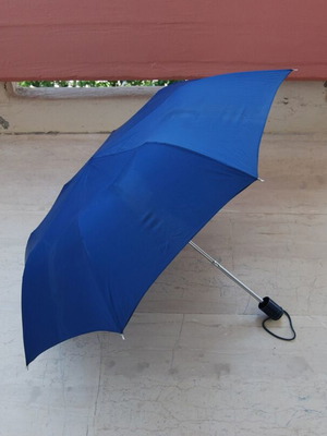 Folding umbrella, blue