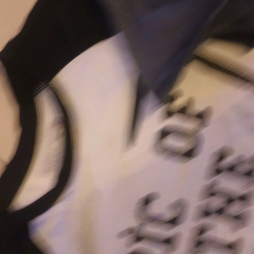 Pack of 4 used short-sleeve t-shirts for 9-year-old boy