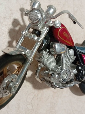 Μοντέλο μοτοσυκλέτας Maisto Yamaha Virago XV1000 μεταχειρισμένο, κλίμακα 1:18