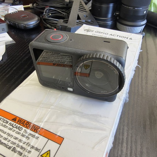 DJI Osmo Action 6 camera like new with extra battery and triple charger