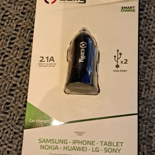 Celly car charger with 2 USB-A ports black new