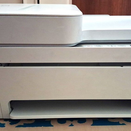 HP Deskjet Plus 4100 All in one series multifunction printer like new, wireless inkjet