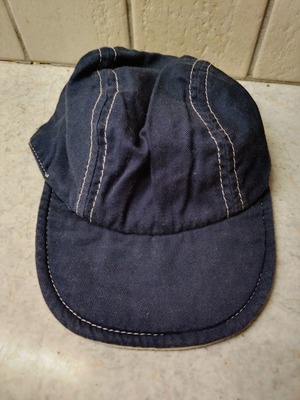 Mothercare μαλακό καπελάκι για 3-6 μηνών