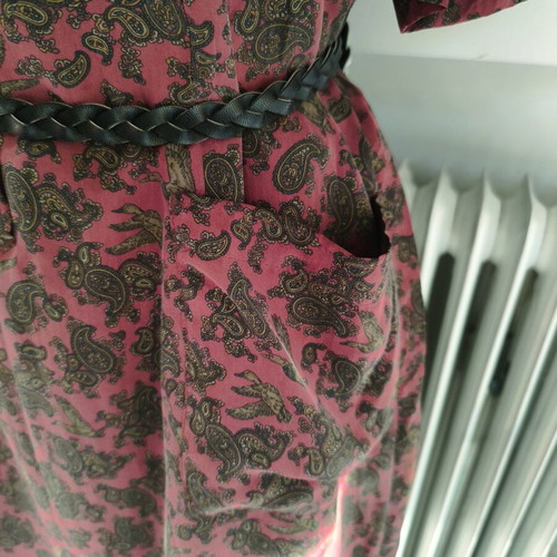 Hand made silk dress size L, like new, burgundy with duck pattern