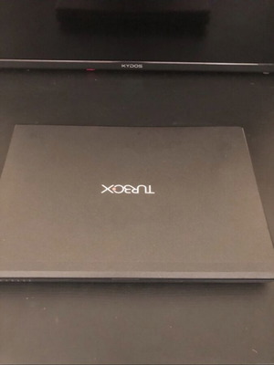 Turbo X 15.6” лаптоп с зарядно