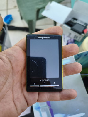 Sony Xperia used, not working