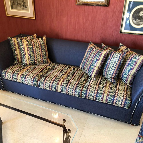 Living room set used with sofas, tables and armchairs