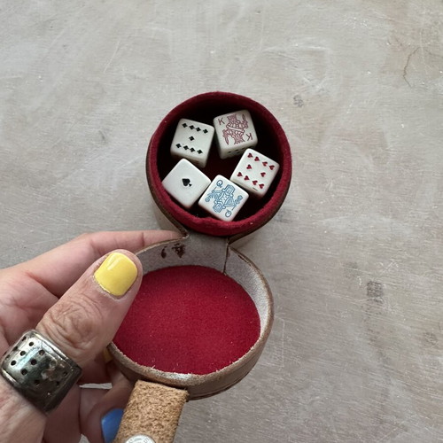 Vintage leather poker dice case with 5 dice retro travel set
