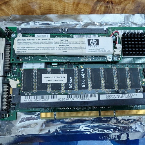HP SCSI NetRAID-2M RAID controller with battery and 64MB ECC cache