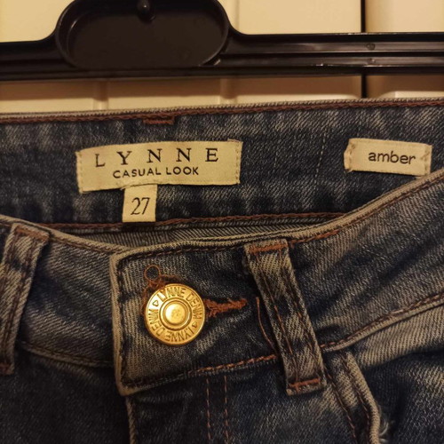 Lynne casual look pants size 27 used
