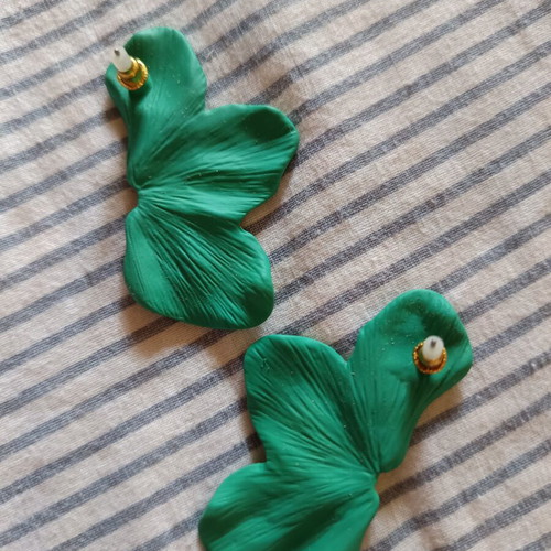 Flower earrings green, new