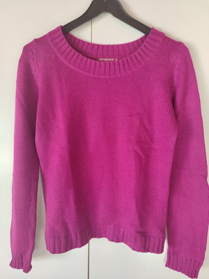 Terranova purple knitted sweater like new, size S