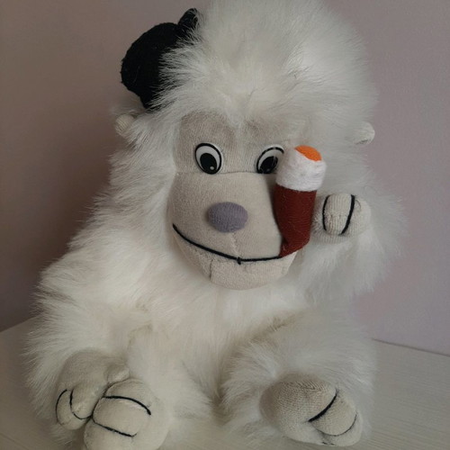 Stuffed monkey used in good condition