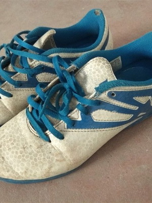 Обувки Adidas номер 35 в добро състояние