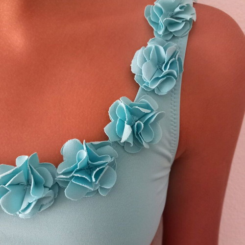 Swimsuits for 10-year-old girl like new, pack of 2 turquoise