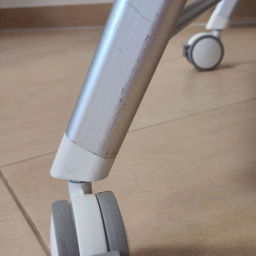 Clic baby cot used, portable 0-6 months, beige