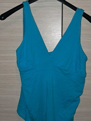 Blue t-shirt used, one size