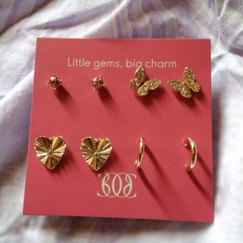 Earrings new, multicolored