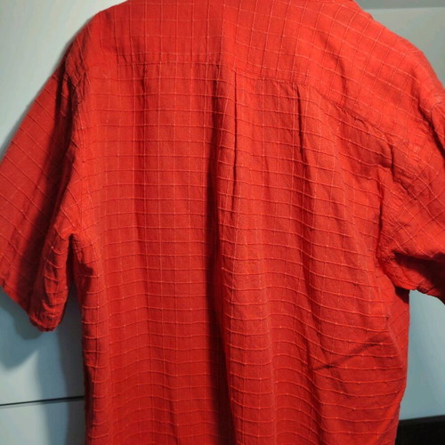 Men's shirt used, size XL, red