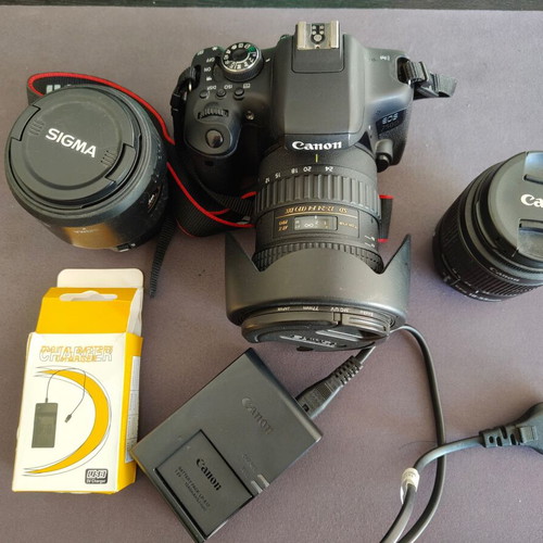 Canon EOS 750D used camera with lenses and batteries