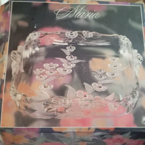 Walterglas crystal fruit bowl with floral design, like new
