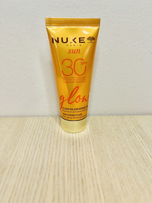Nuxe Sun Glow Cream Face Sunscreen SPF30 40ml new