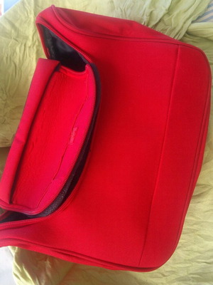 Νεσεσέρ ταξιδιού μεταχειρισμένο, κόκκινο