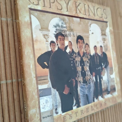 Gipsy Kings Estrellas CD like new, folk