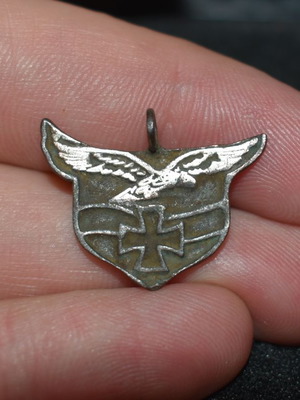 German Luftwaffe Medal used, iron cross, bronze