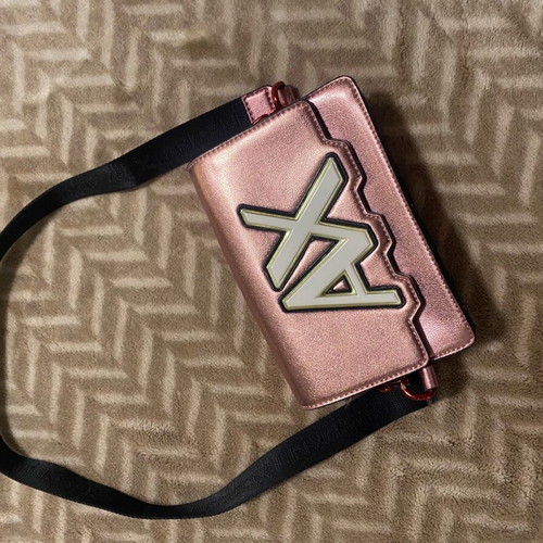 Armani Exchange women's crossbody bag pink like new