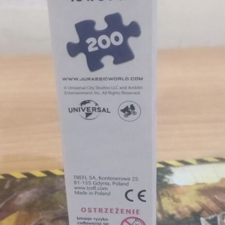 Dinosaur puzzle 200 pieces like new