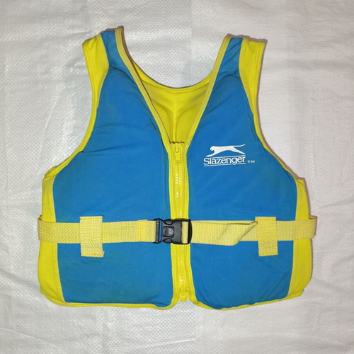 Slazenger Swimming Vest like new, 4-5 years, 18-30 kg