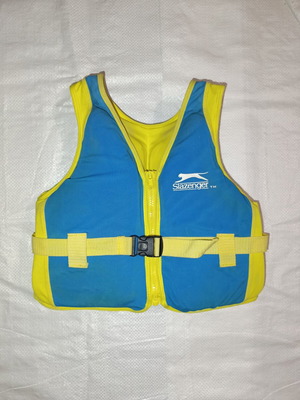 Slazenger Swimming Vest like new, 4-5 years, 18-30 kg