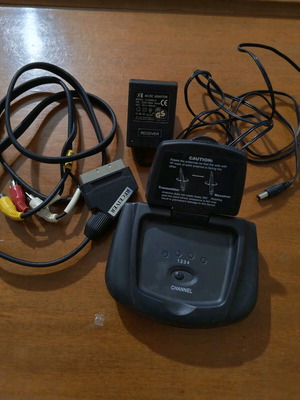 SpeaKa wireless image and audio receiver 2.4GHz like new with power supply