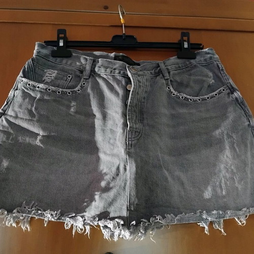 Zara Mini Grey Denim Skirt Like New