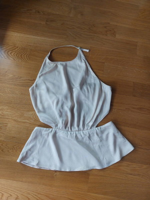 Zara backless top size XS like new, beige