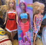Barbie dolls pack