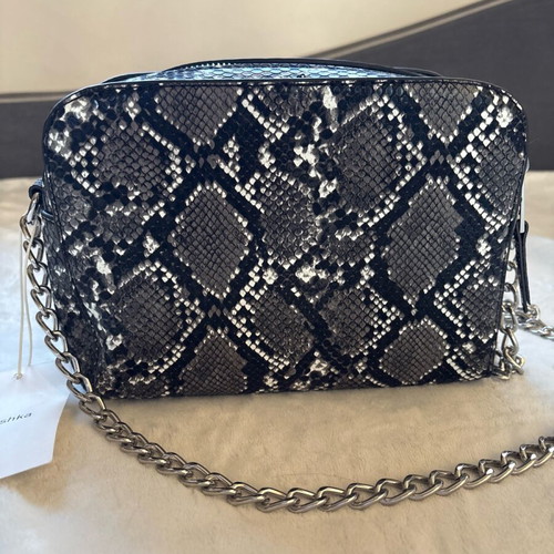 Animal print bag new with 2 compartments and ample storage space