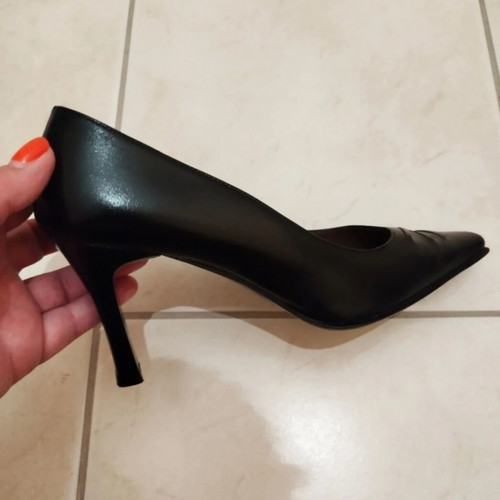 Elite vintage black leather pumps used, heel 8 cm