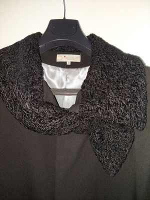 Angelo black wool coat used, size XL, astrakhan fur collar