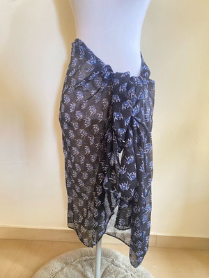 Ethnic elephant print sarong black