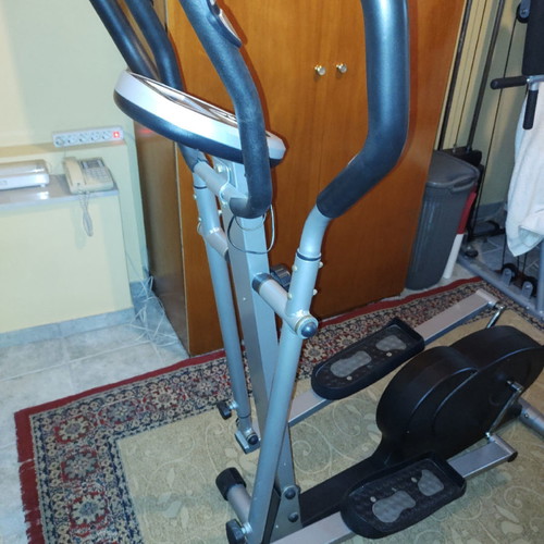 Elliptical fitness machine used with very low usage