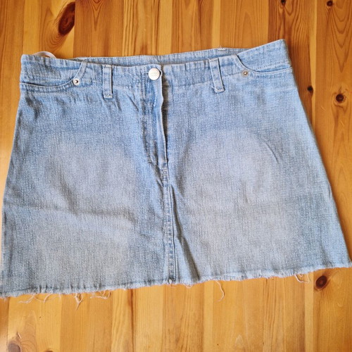 Blue denim mini skirt size S like new