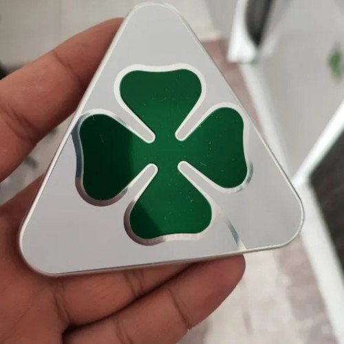 Alfa Romeo QV wing clovers new, aluminum pair