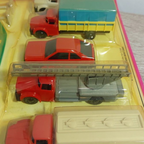 Joy Toy N104 παιχνίδια αυτοκίνητα καινούργια, πακέτο 2, ελληνικά 70s 80s
