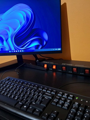 PC i5 ready for internet radio and FM broadcasts